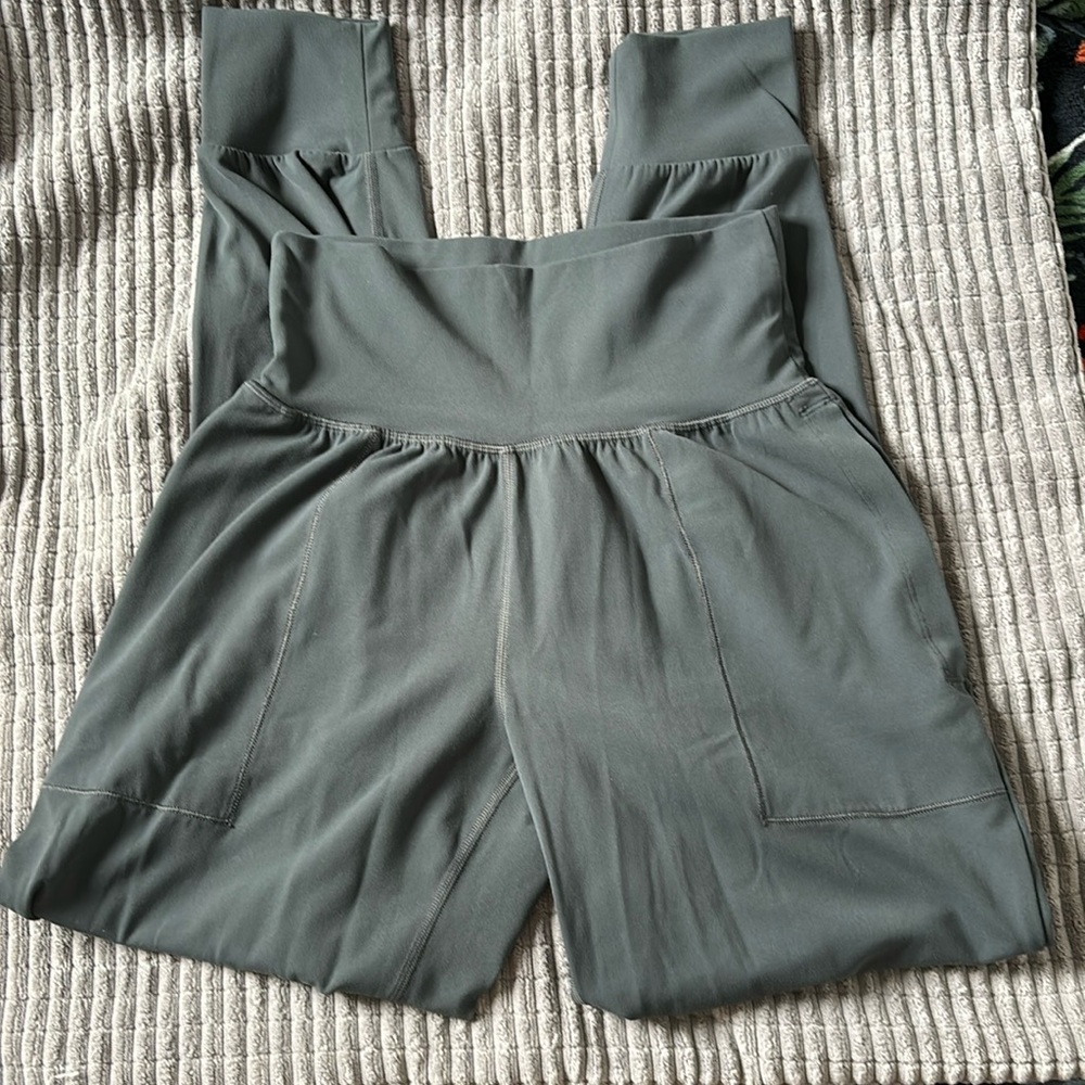 Athleta Joggers, Gorgeous Color, XXS